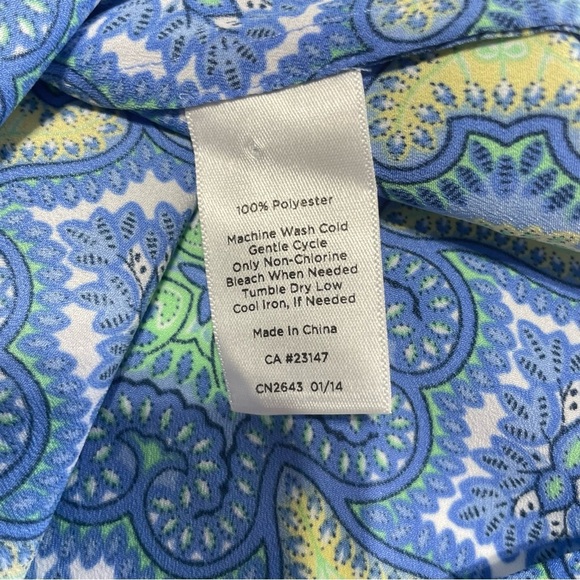 Talbots Women's Top Size 12 Sleeveless Yellow Blue Floral Lightweight Medallion - Picture 7 of 10